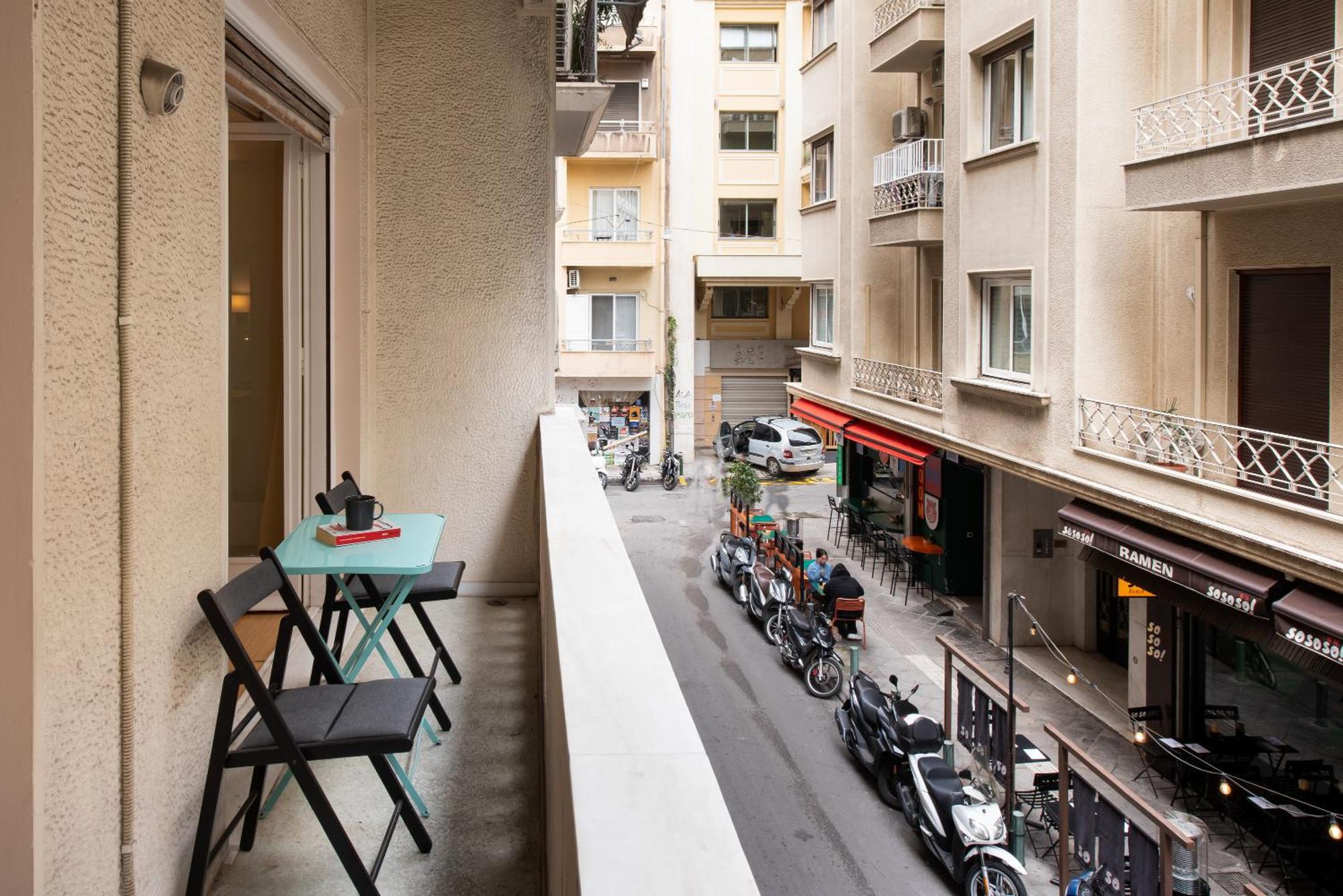 Philos At Nikis - Two Bedroom In Plaka アテネ エクステリア 写真